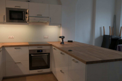 830b706c-d9de-44e7-92dd-af07516676b6